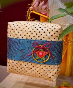 Set quà Trung thu - Chuyện của Cuội của Holla Queen